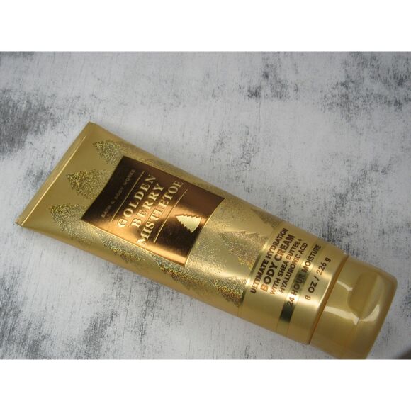 Bath & Body Works "Golden Berry Mistletoe" Body Cream *RETIRED* - Picture 1 of 3